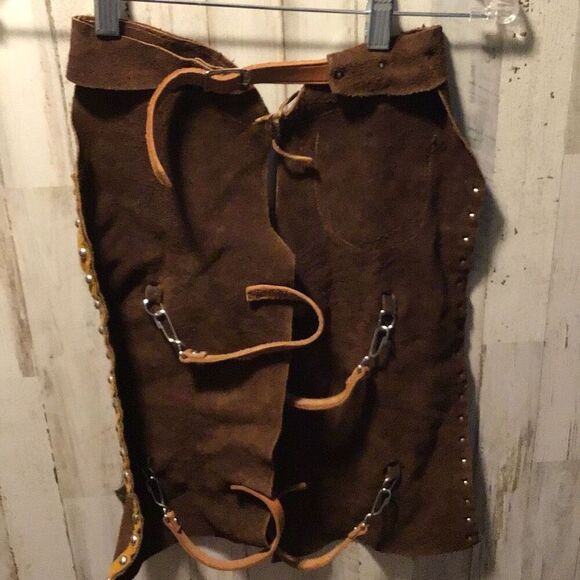 Vintage, authentic rawhide, leather child size chaps from 22 inches to 32 inch w - Picture 6 of 8
